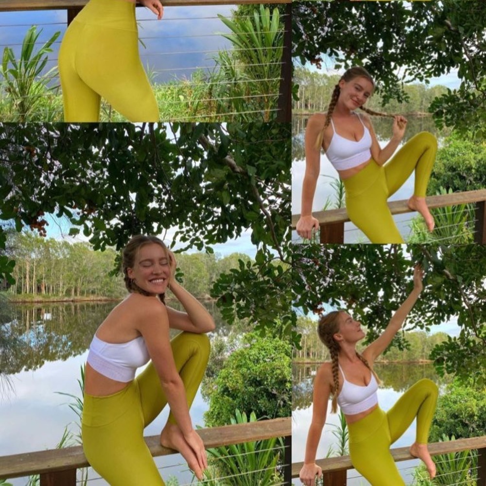 Alo Airlift High Waist Leggings Chartreuse - Picture 13 of 13